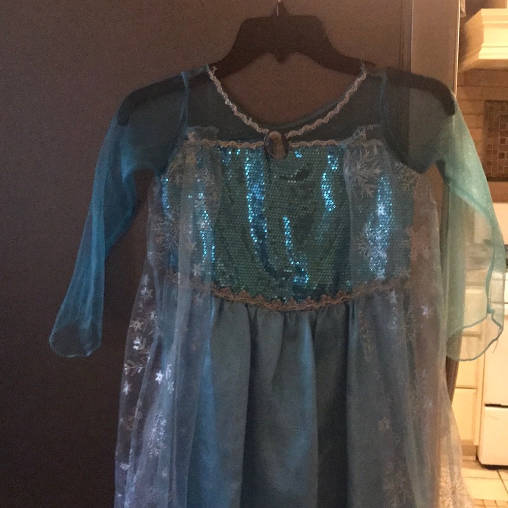 Dress frozen